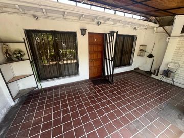 ¡ÚLTIMO PRECIO! Casa ampliada con Depto interior en Cerrillos.