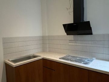 Rumah Mewah 4 Lantai Plus Pool di Pondok Indah 12179-MK 0811111----