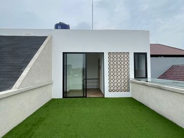 Rumah Mewah 4 Lantai Plus Pool di Pondok Indah 12179-MK 0811111----