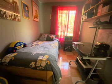AMPLIA PARCELA CONDOMINIO EL ALMENDRAL PEÑAFLOR