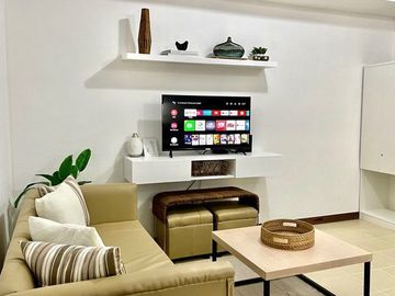 2 BR Condo Unit for Sale in San Lorenzo Place, Makati City