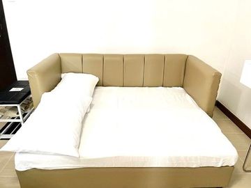 2 BR Condo Unit for Sale in San Lorenzo Place, Makati City