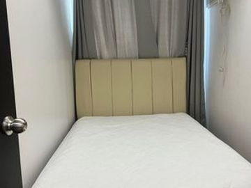 2 BR Condo Unit for Sale in San Lorenzo Place, Makati City