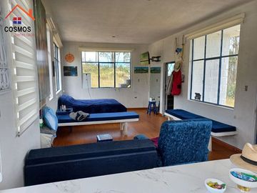Venta de casa de campo con terreno en Otavalo sector Agato Yaculoma, 3.951 m2