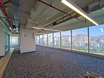 ALQUILER DE OFICINA SEMI IMPLEMENTADA 1,396m2 – SURCO