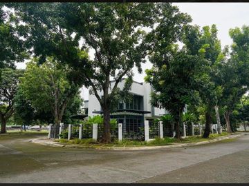 MANILA SOUTHWOODS 7 BEDROOM HOUSE