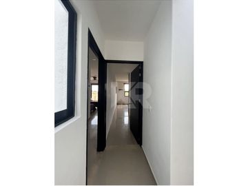 CASA CON APANTLE DENTRO DE CONDOMINIO EN RENTA EN SUMIYA JIUTEPEC
