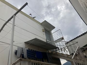 GUILLERMO MORALES vende gran casa, una excelente oportunidad, Mariana de Jesús.