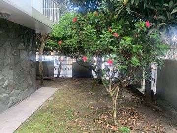 GUILLERMO MORALES vende gran casa, una excelente oportunidad, Mariana de Jesús.