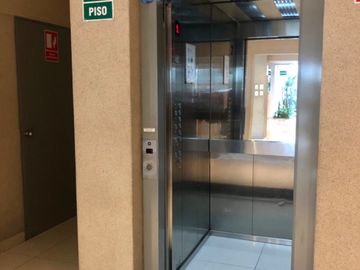 Ocasión Vendo Amplio Dúplex 200 m2 Ocharan Miraflores