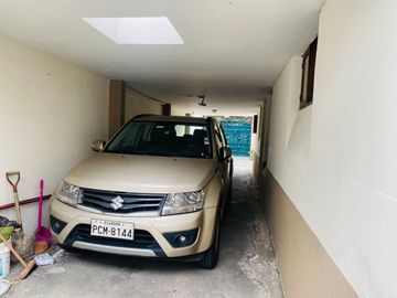 CASA EN VENTA SECTOR JIPIJAPA/ RIOCENTRO