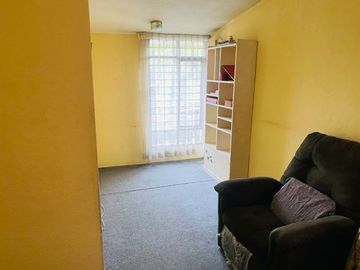CASA EN VENTA SECTOR JIPIJAPA/ RIOCENTRO