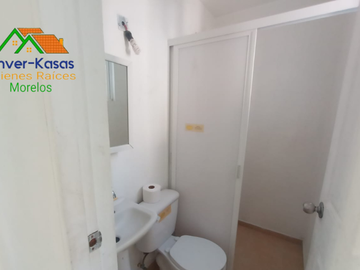 CASA EN VENTA EN OAXTEPEC A PIE DE CARRETERA PRINCIPAL