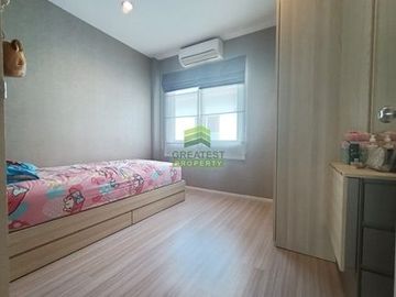 หมู่บ้านเนอวานา คัฟเวอร์ อ่อนนุช 65 (NIRVANA – SINGHA ESTATE PCL.) ขายด่วน ทาวน์โฮม 2 ชั้น แปลงมุม เนื้อที่ 33.60 ตร.ว บ้านสวย ทำเลดี การเดินทางสะดวก