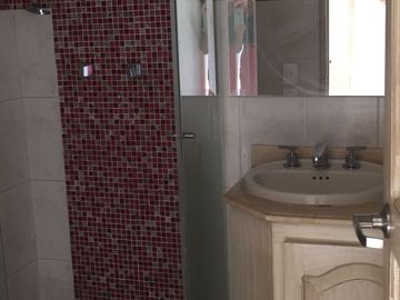 VENDO APARTAMENTO EDIFICIO SAN NICOLAS BARRIO LA POLA, IBAGUE