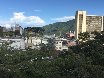 VENDO APARTAMENTO EDIFICIO SAN NICOLAS BARRIO LA POLA, IBAGUE