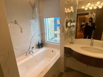 	2 BEDROOM CONDO FOR SALE NEAR DE LA SALLE UNIVERSITY