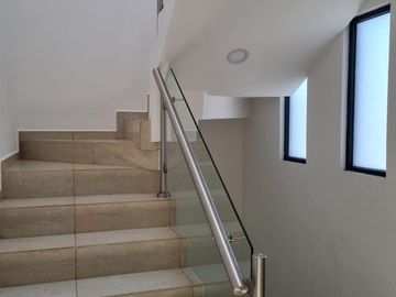 CASA EN VENTA, RESIDENCIAL MAPLES II, MEXICALTZINGO, A 10 MIN DE METEPEC