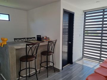 CASA EN VENTA, RESIDENCIAL MAPLES II, MEXICALTZINGO, A 10 MIN DE METEPEC