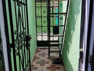 VENTA DE CASA / DEPARTAMENTO TRIPLEX CERCA A CAQUETA PARQUE DEL TRABAJO