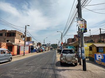 VENTA DE CASA / DEPARTAMENTO TRIPLEX CERCA A CAQUETA PARQUE DEL TRABAJO