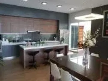 Linda Casa en Casuarinas Sur