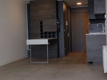 Arriendo dpto estudio en Reñacamar II $445.000