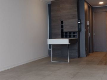 Arriendo dpto estudio en Reñacamar II $445.000