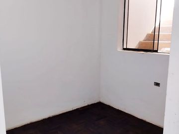 VENTA DE CASA DE 2 PISOS EN EL CALLAO