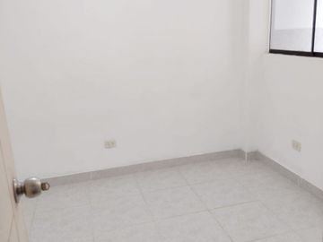 VENTA DE CASA DE 2 PISOS EN EL CALLAO