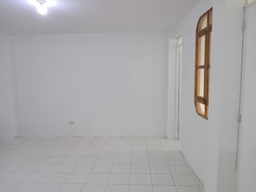 Casa de playa con departamentos