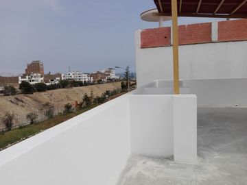 Casa de playa con departamentos