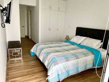 ALQUILO PRECIOSO DPTO AMOBLADO, EN EXCLUSIVO CONDOMINIO NAMUA FRENTE A PLAYA SAN BARTOLO. CON TERRAZA FRENTE AL MAR ☀️🏖️