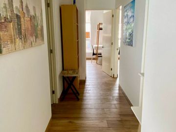 ALQUILO PRECIOSO DPTO AMOBLADO, EN EXCLUSIVO CONDOMINIO NAMUA FRENTE A PLAYA SAN BARTOLO. CON TERRAZA FRENTE AL MAR ☀️🏖️