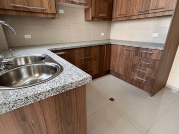 VENTA CASA NUEVA  DE 3 Y 4 DORMITORIOS, LA ARMENIA II, VALLE DE LOS CHILLOS, QUITO, ECUADOR