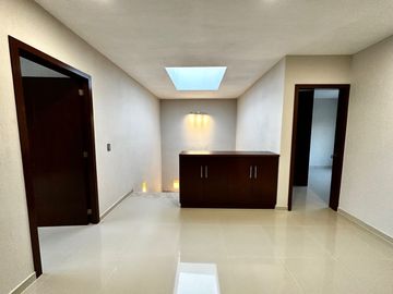 CASA EN VENTA FRACC BOSQUES DE SANTA ANITA, COTO 1