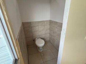 CASA RENTERA EN VENTA – 5 DEPARTAMENTOS PARA INGRESOS SEGUROS EN PORTOVIEJO