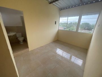 CASA RENTERA EN VENTA – 5 DEPARTAMENTOS PARA INGRESOS SEGUROS EN PORTOVIEJO