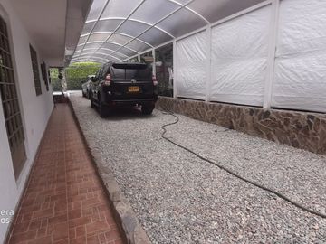 Casa campestre en venta en la vía la Tebaida Quindío