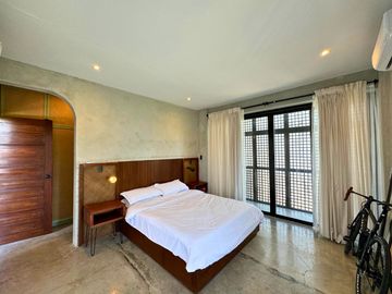 FOR SALE - House and Lot in Tali Beach, Nasugbu, Batangas