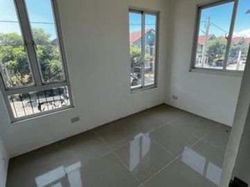 4BR House & Lot for Sale in Bellerfort Estates Molino IV, Bacoor Cavite