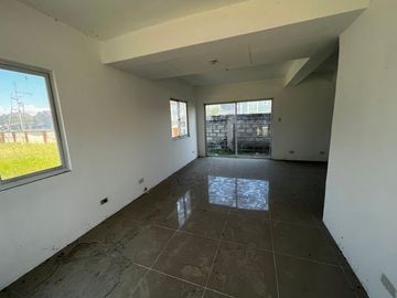 4BR House & Lot for Sale in Bellerfort Estates Molino IV, Bacoor Cavite