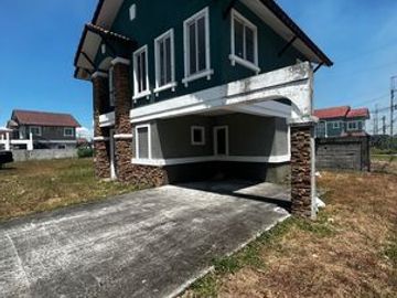 4BR House & Lot for Sale in Bellerfort Estates Molino IV, Bacoor Cavite