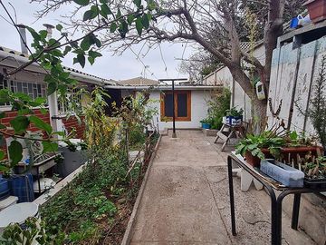 CASA EN VENTA 5D/2B - SECTOR SERENA ORIENTE