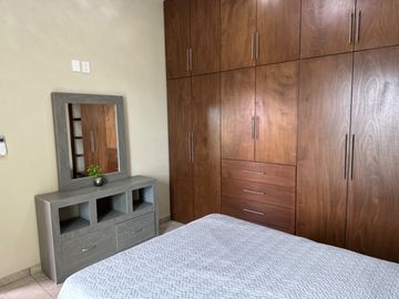 Bonita casa sola nueva en venta!