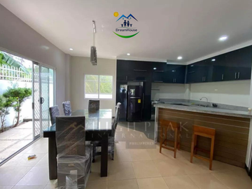 For Sale: 4 Bedroom House in Molave Highlands, Consolacion, Cebu