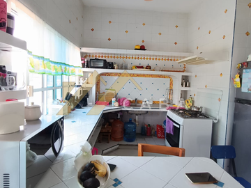 EN VENTA CASA EN ESQUINA CON LOCAL COMERCIAL, VERACRUZ.