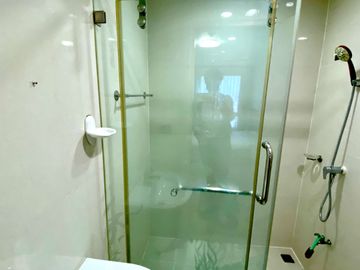 Sale Icondo Sukhumvit 105 Soi Lasalle, Bangna, 8th floor, corner and 2 bedrooms