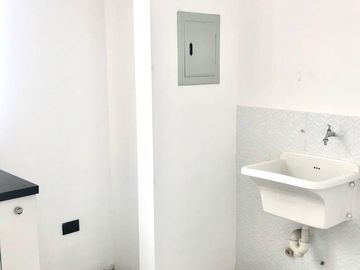 DEPARTAMENTO EN VENTA EN SURQUILLO BARRIO MÉDICO.