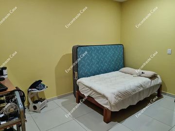 AMPLIA CASA EN COLONIA MEXICO, URUAPAN, MICHOACAN, MEXICO